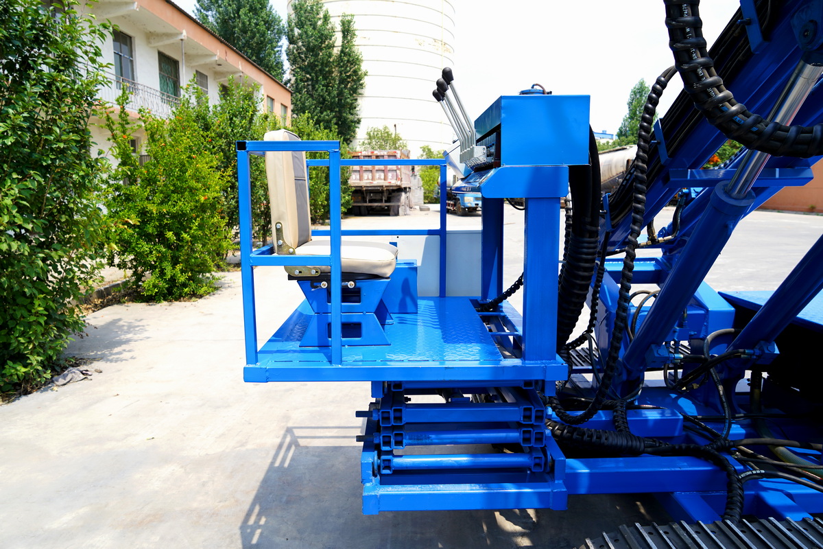 5.5m錨固鑽(zuan)機